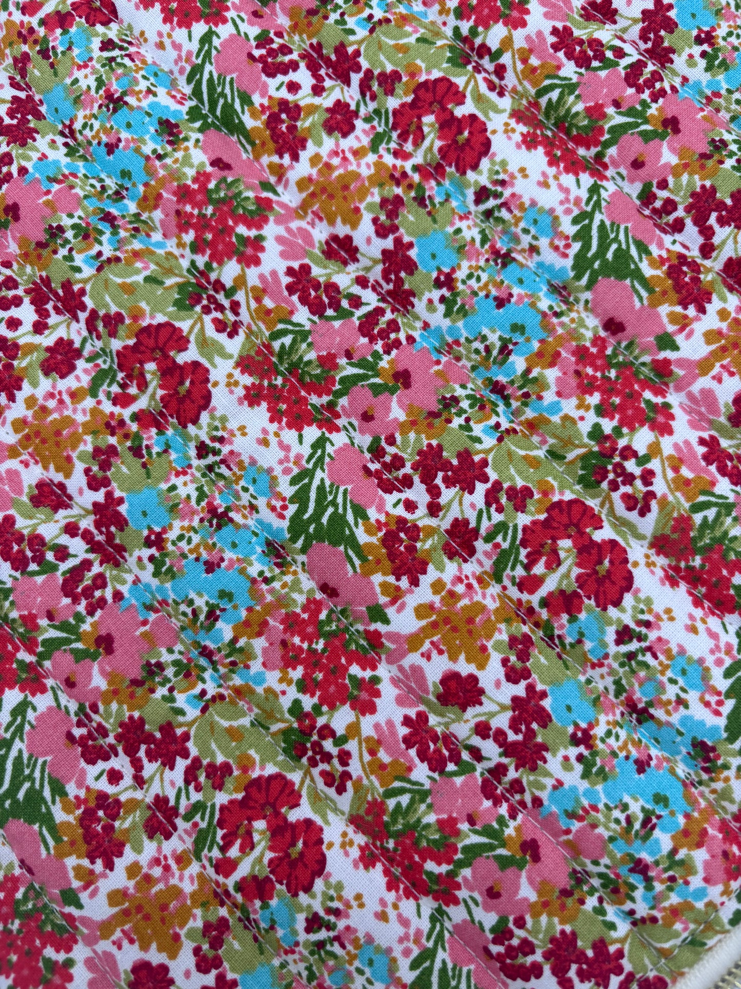Ruby floral Quilted Laptop Sleeve - Padded Case (14 to 17 inch)