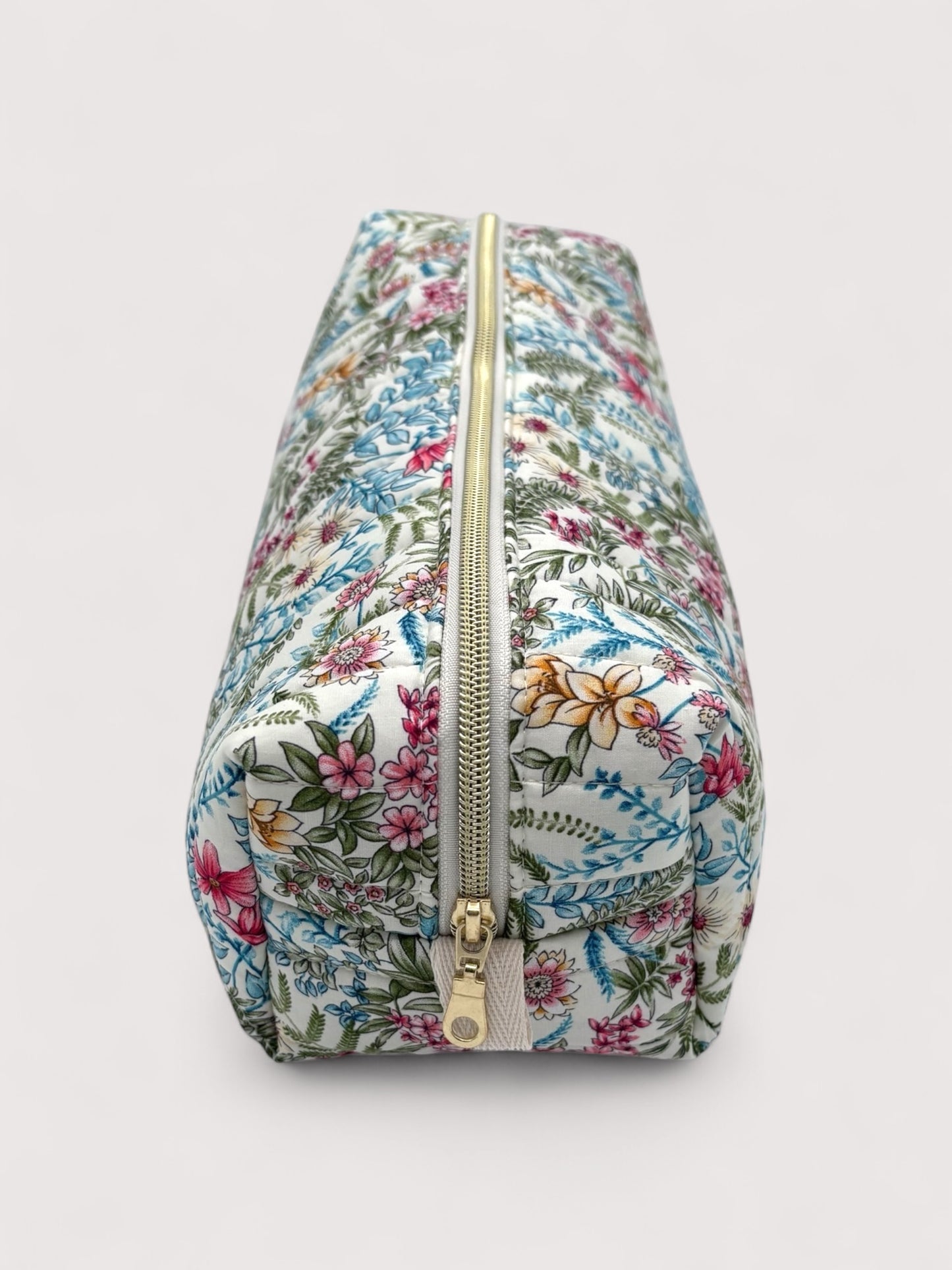 White Floral quilted Hairtool Bag