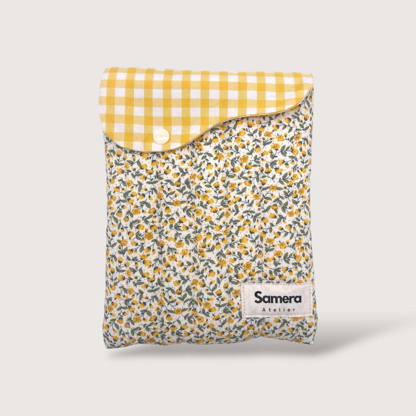 Cute dainty buttercup Quilted Cotton Kindle Sleeve - Padded E-Reader Case