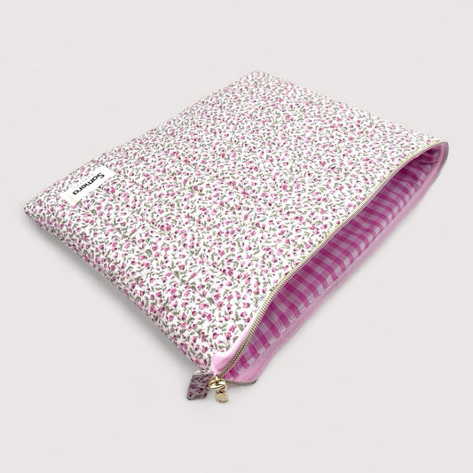 Dainty Pink Quilted Laptop Sleeve - Padded Case (14 to 17 inch)