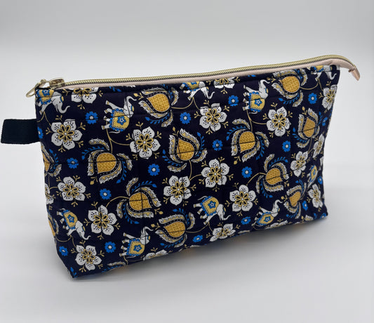 Elephant & Lemons Wash Bag
