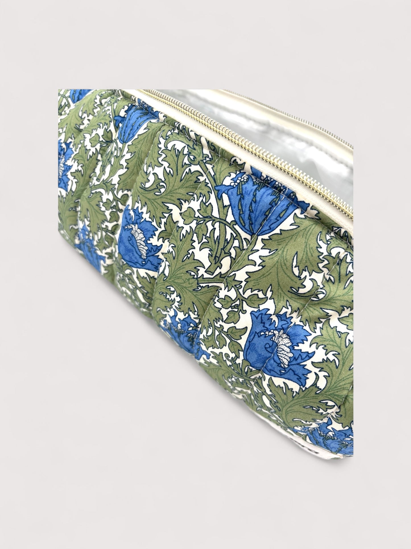 Green Garden quilted Hairtool Bag