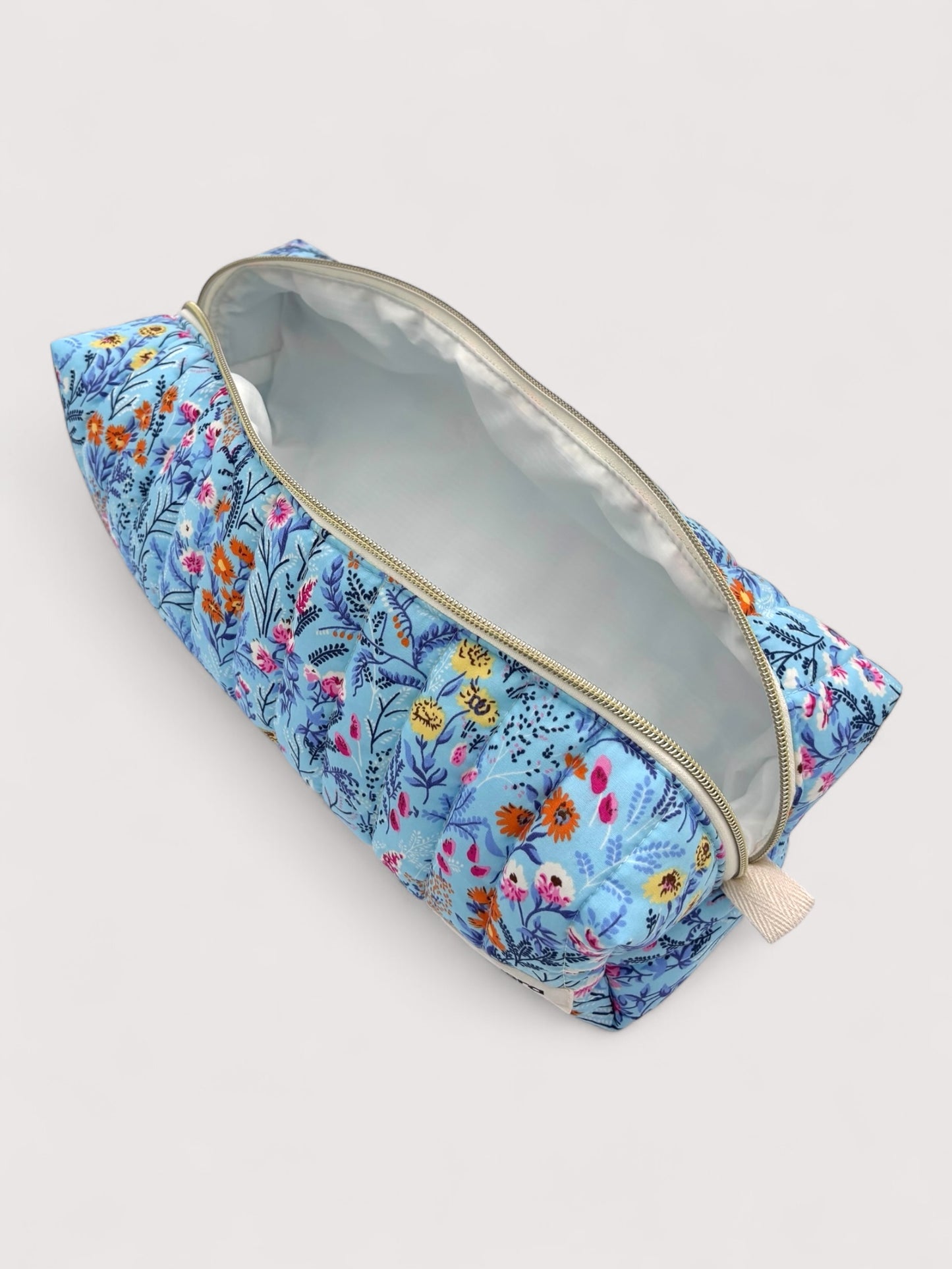 Sky Floral quilted Hairtool Bag