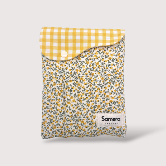 Cute dainty buttercup Quilted Cotton Kindle Sleeve - Padded E-Reader Case