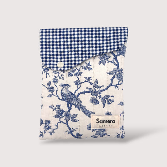 Cute blue bird Quilted Cotton Kindle Sleeve - Padded E-Reader Case